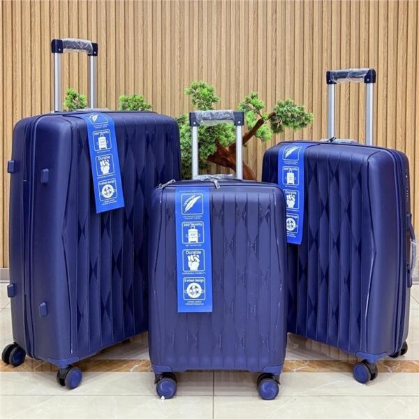 

Набор чемоданов 2E M7979 (L+M+S) anti theft (2E-PP-M7979-SET3-DB)