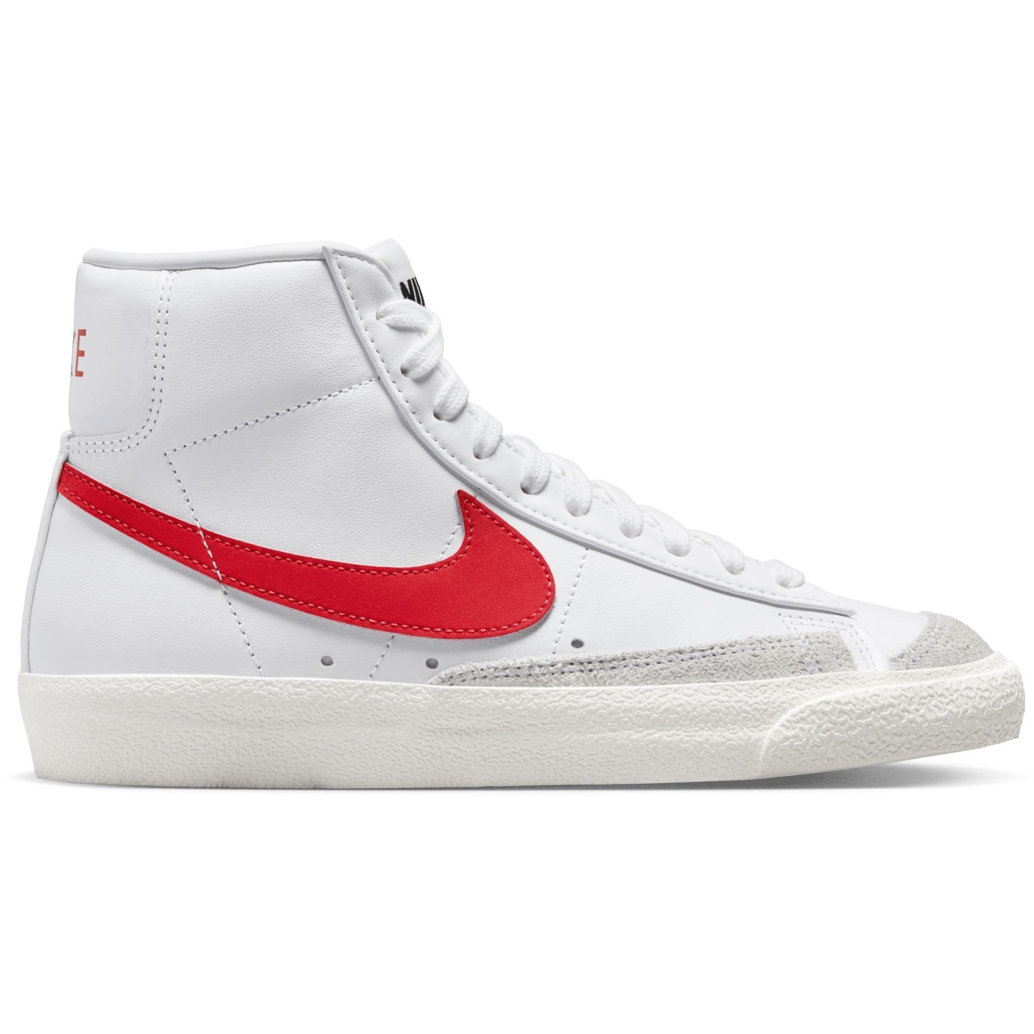 Кеды женские Nike W Blazer Mid 77 CZ1055-101 36.5 (6 US) белые фото 1