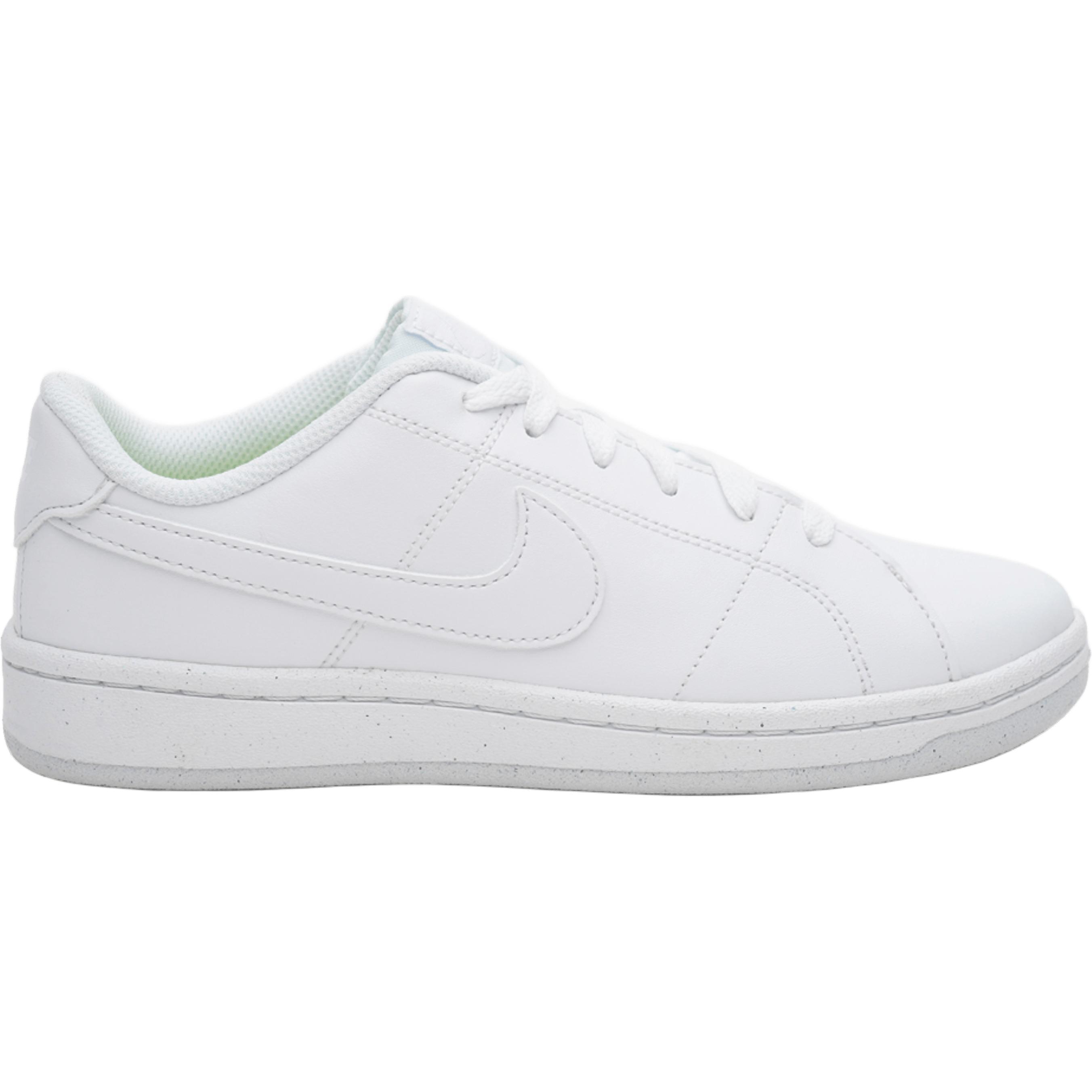 Кеды женские Nike Court Royale 2 Nn DH3159-100 36 (5.5 US) белые фото 1