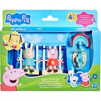 Игровой набор Peppa Figurines серии "Моменты с Пеппой" – Приключения на качелях (G1857)
