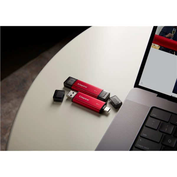 

Портативный SSD Kingston 2TB USB 3.2 Gen 2 Dual USB-A R1050/W950MB/s (SPSD/2TB)