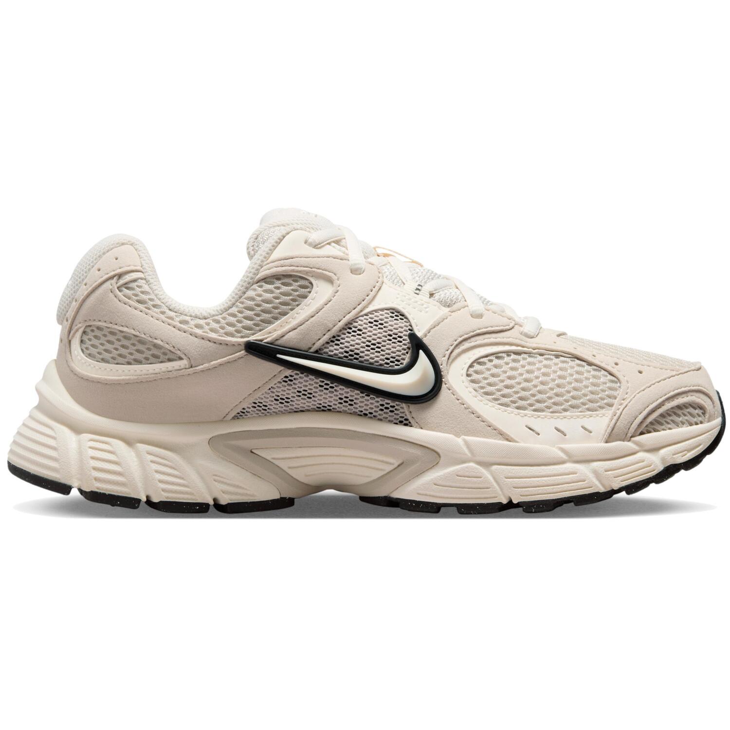 Кроссовки женские Nike W V5 Rnr II6294-100 39 (8 US) бежевые