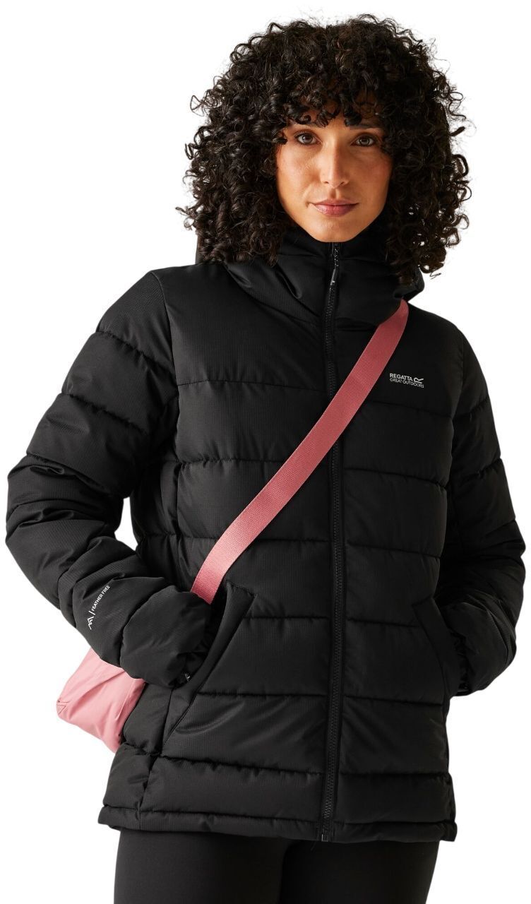 Куртка утепленная женская Regatta Women's Aldthorn RWN 397-800 16 черная фото 1