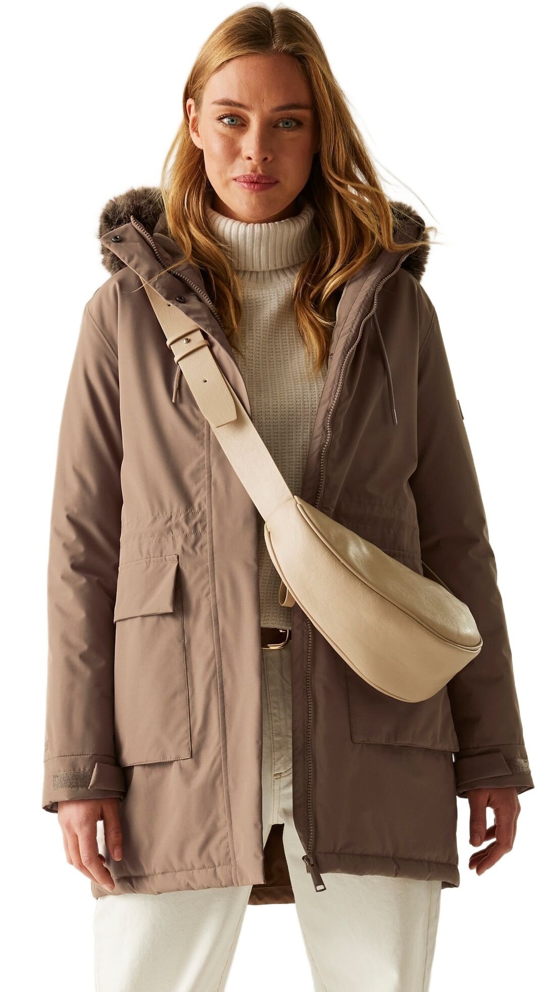 Парка зимняя женская Regatta Sabinka RWP455-ZNF 12 коричневая фото 1
