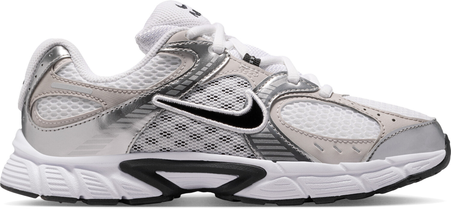 Кроссовки подростковые NIKE V5 Rnr (Gs) HQ6411-100 39 (6.5Y US) белые