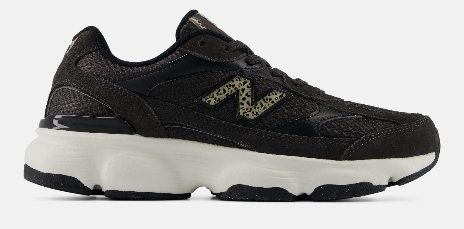 Кроссовки женские New Balance 603 W60336H 40,5 (9 US) черные