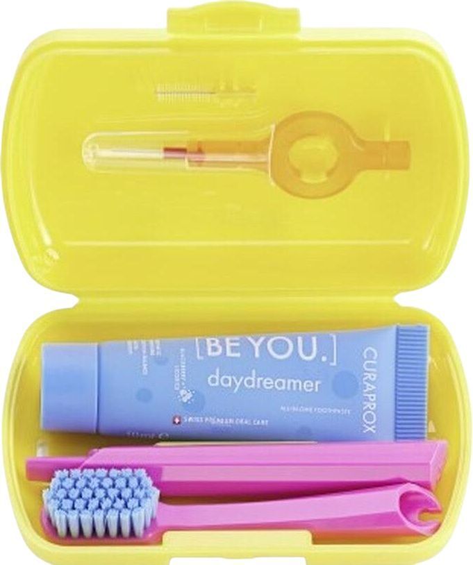 Набор косметики Curaprox Be You Yellow Дорожный гигиенический (7612412429862) фото1