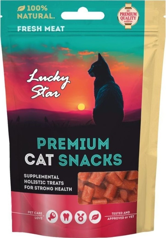 Ласощі для котів Lucky Star Шматочки в'яленого лосося 65 г (4820281500701) фото1