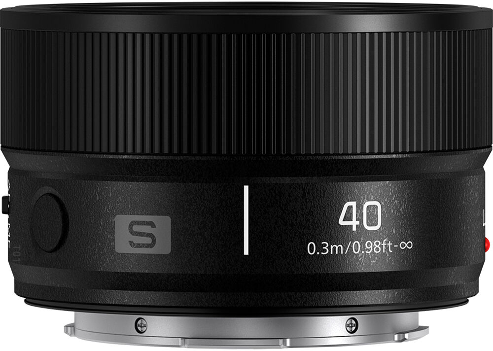 Объектив Panasonic Lumix S 40 mm f/2 Black (S-S40E-K) фото1