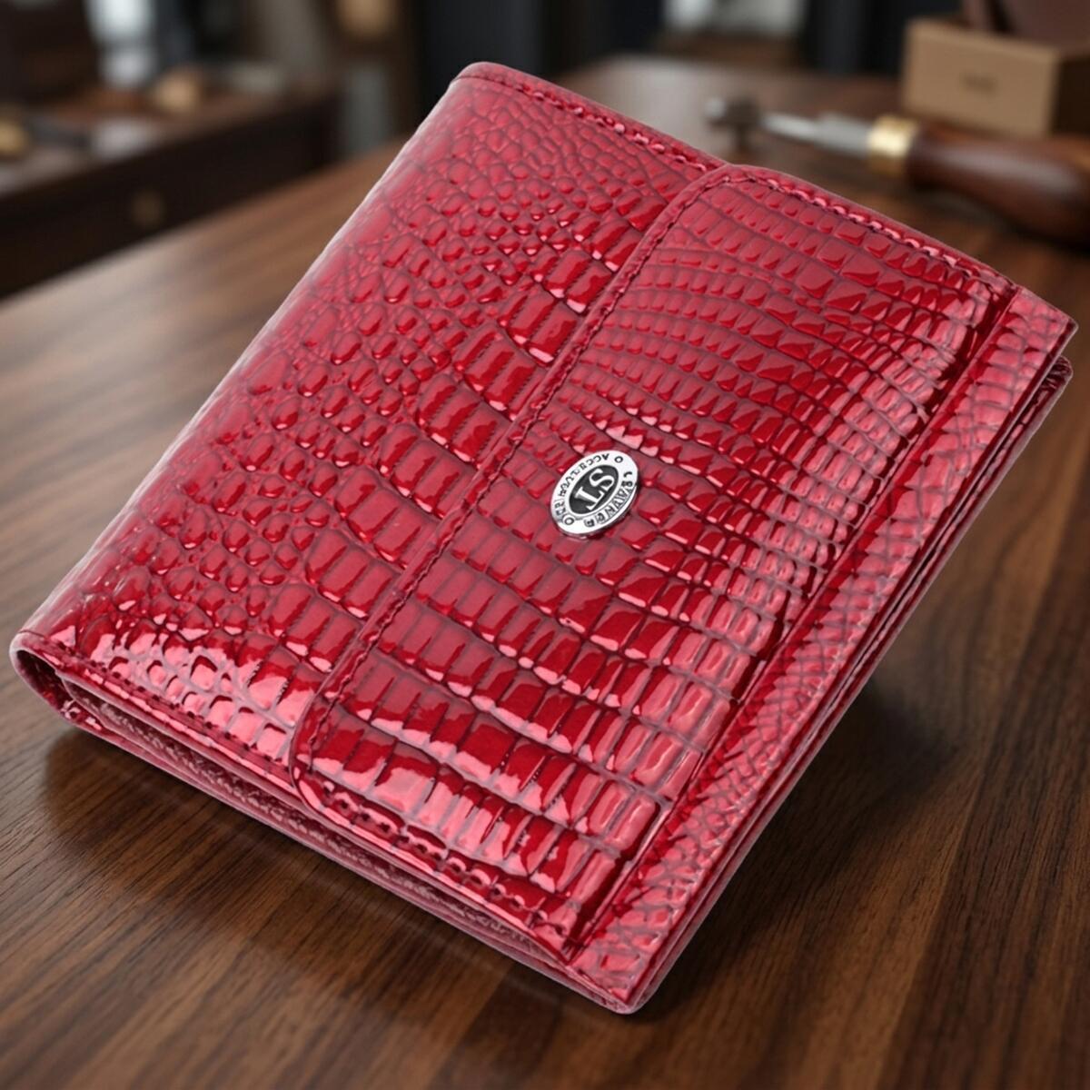 Гаманець жіночий шкіряний St Leather 22860 червоний фото1