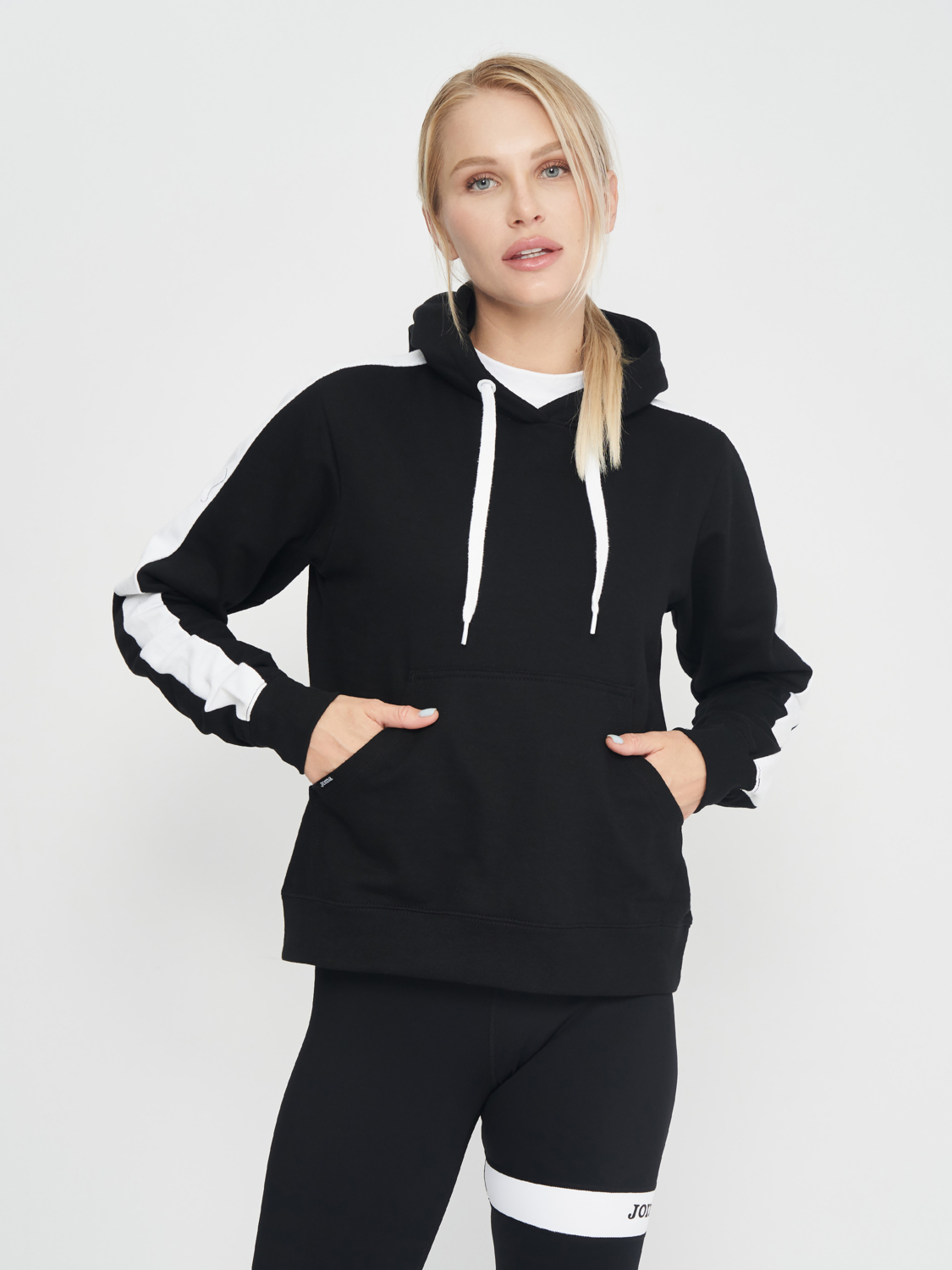 Худи женское JOMA Urban Street Hoodie 901541.100 M черное