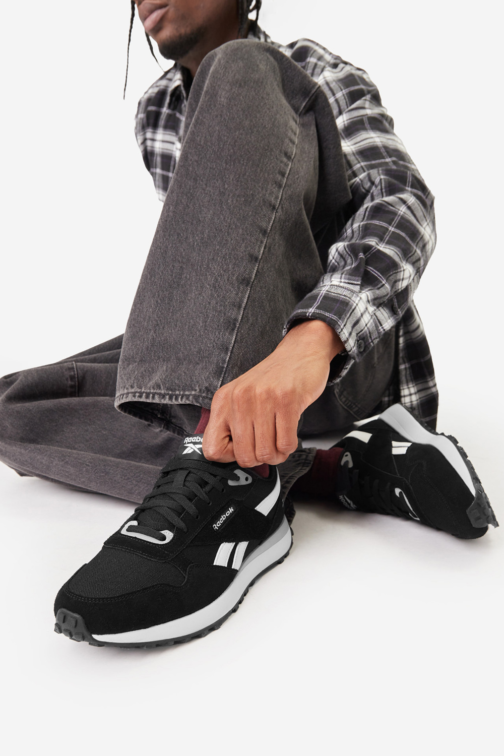 Кроссовки мужские Reebok CWB-DRIVE AR30296MBWZ 41 черные